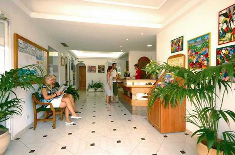 Hotel Bellavista Cala Ratjada  Exterior photo